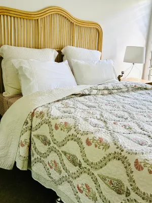 Aarna | Quilted Coverlet King