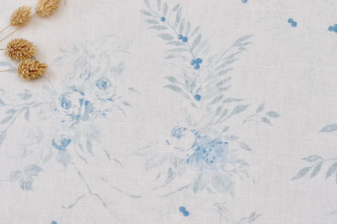 Aimée Bleu on Oyster Linen