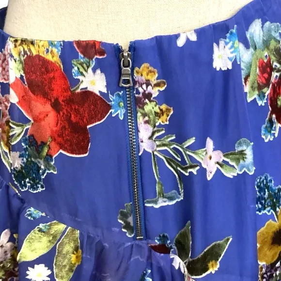 ALICE &amp; OLIVIA Mariel Colorful Bouquet Amera Asymmetrical Ruffle Skirt Size 8