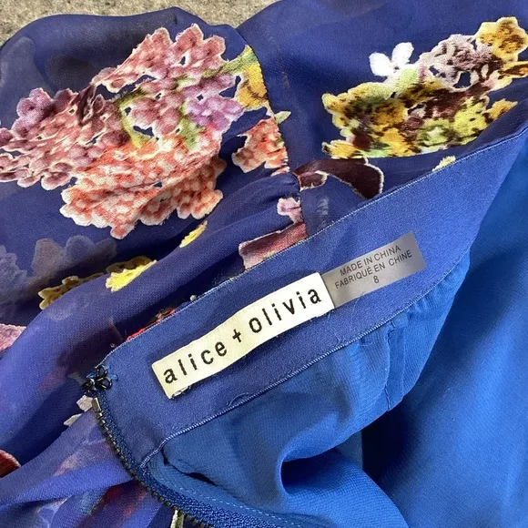 ALICE &amp; OLIVIA Mariel Colorful Bouquet Amera Asymmetrical Ruffle Skirt Size 8