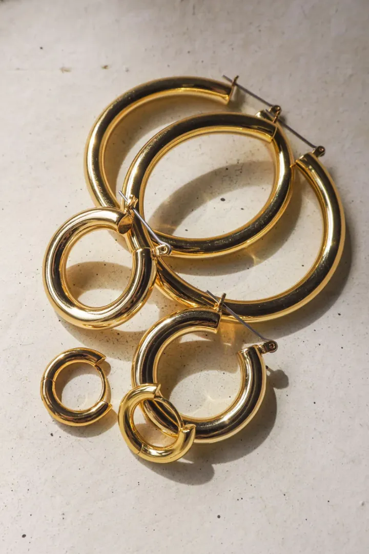 Amalfi Tube Hoop - Gold