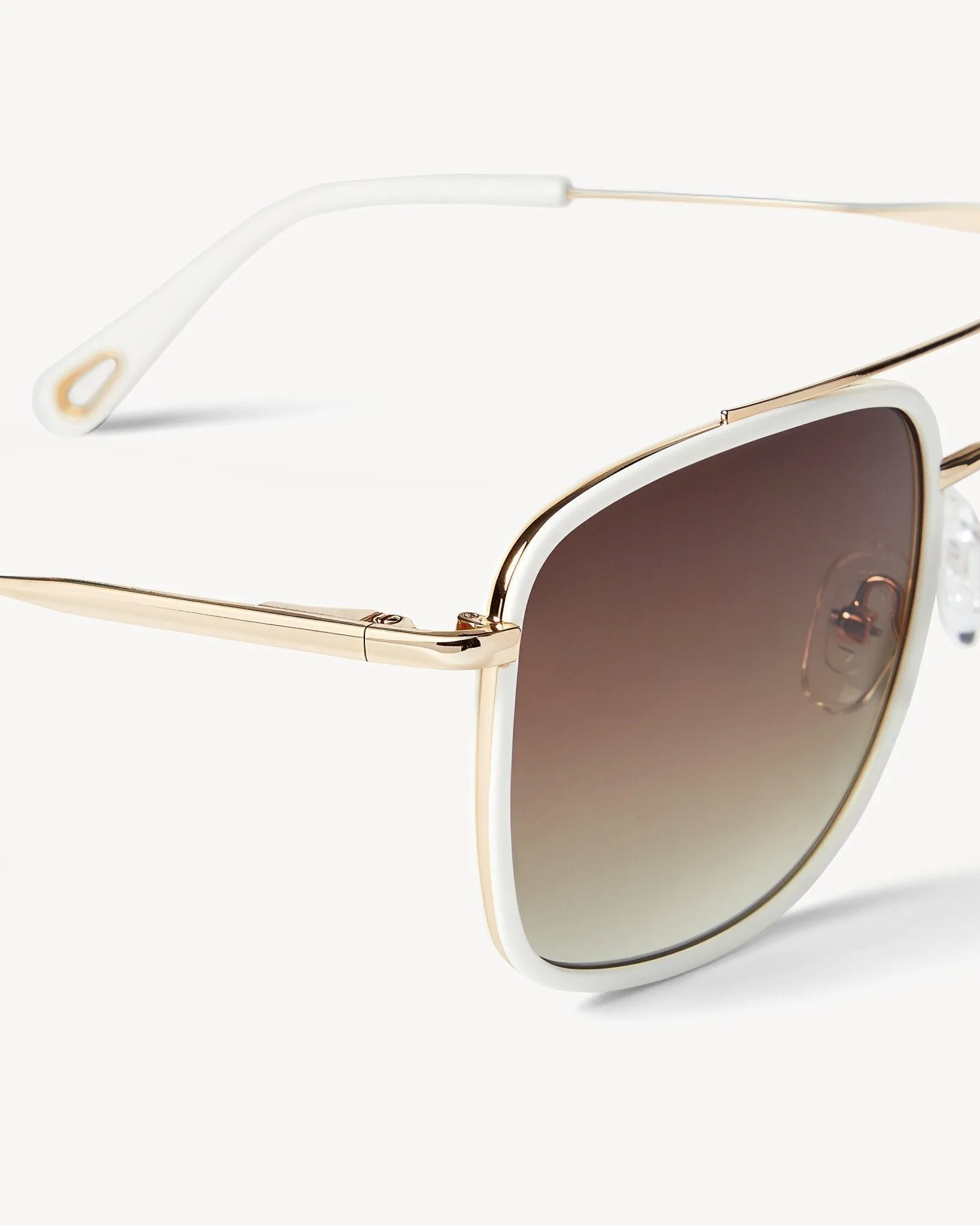 Amelia Sunglasses in White (Brown)