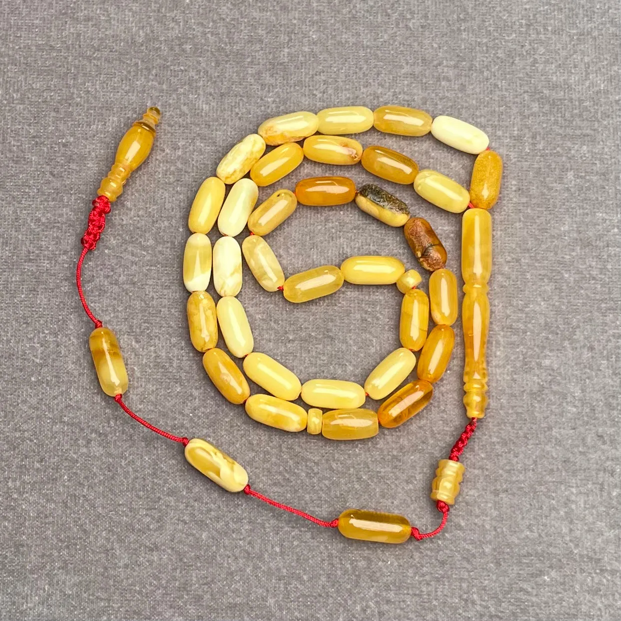 ANTIQUE AMBER MISBAHA 4,6x9,8mm 5,6g