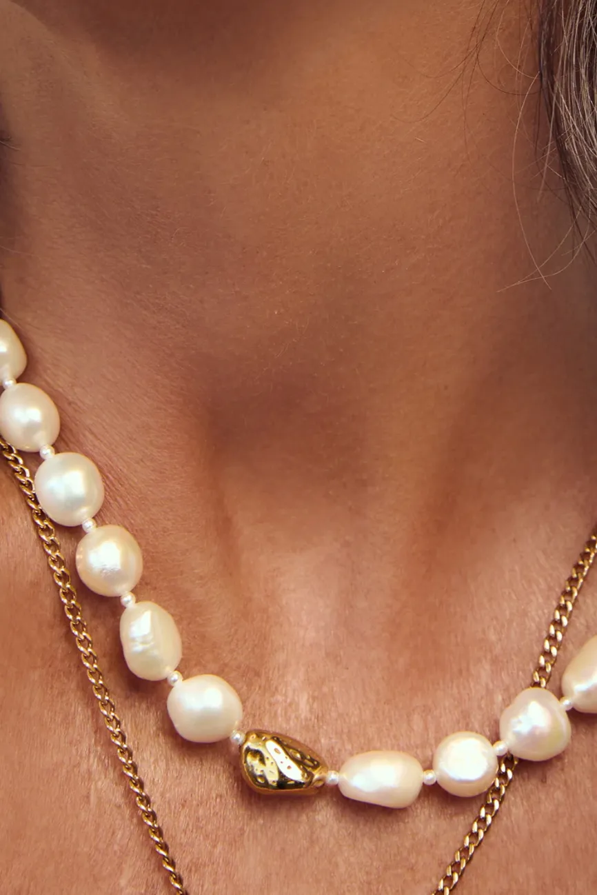 ARMS OF EVE HARIETTE PEARL NECKLACE - GOLD PLATED