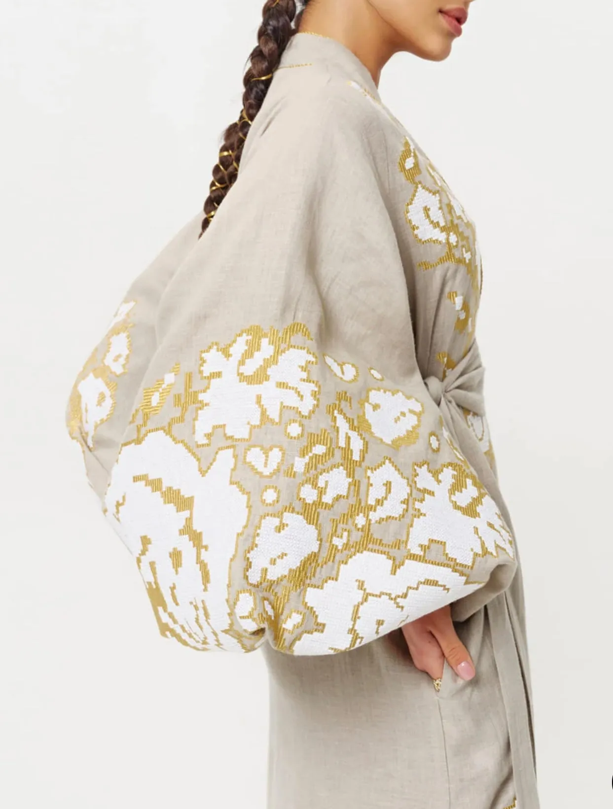 Beige kaftan with gold embroidery