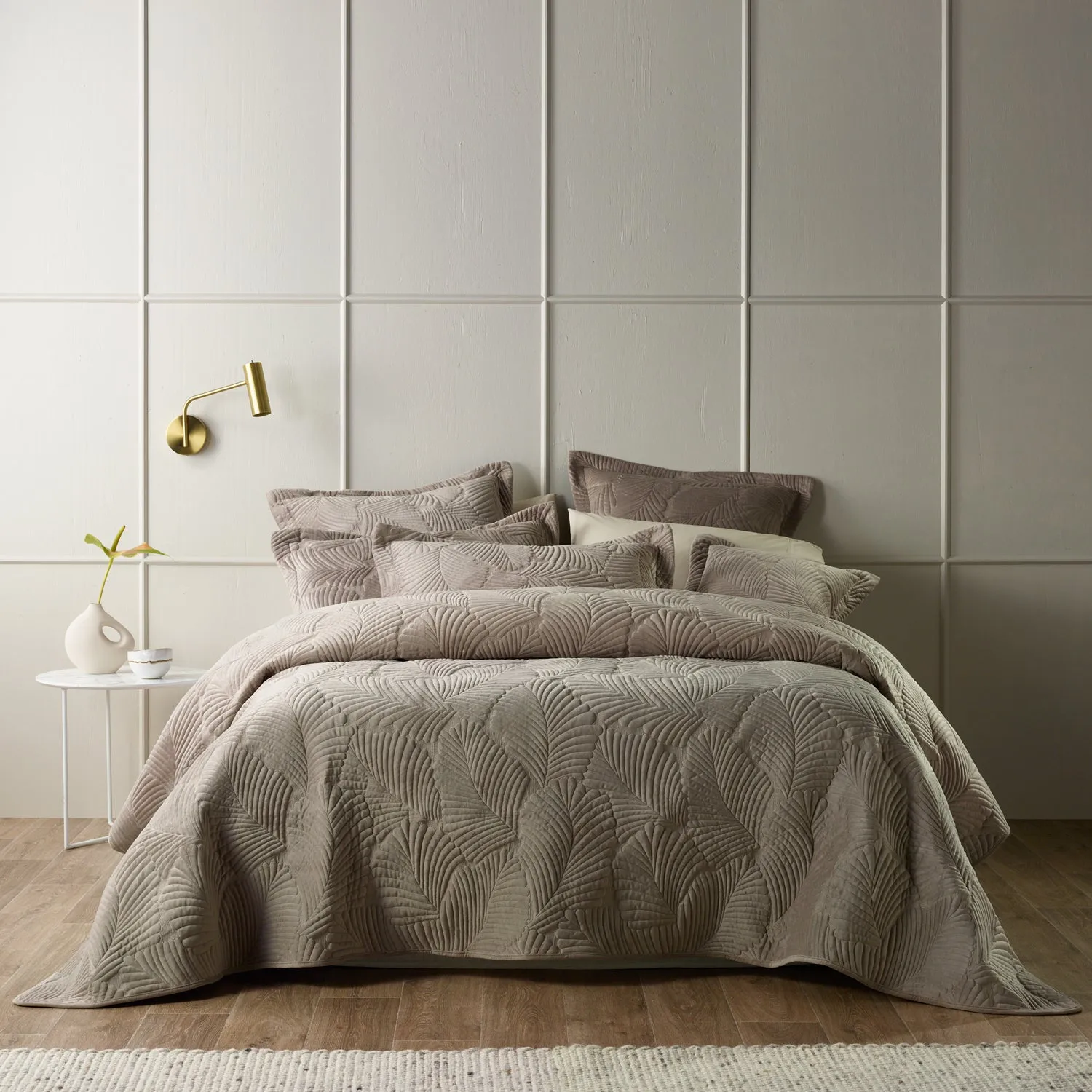 Bianca Bedding Kairo Coverlet Set