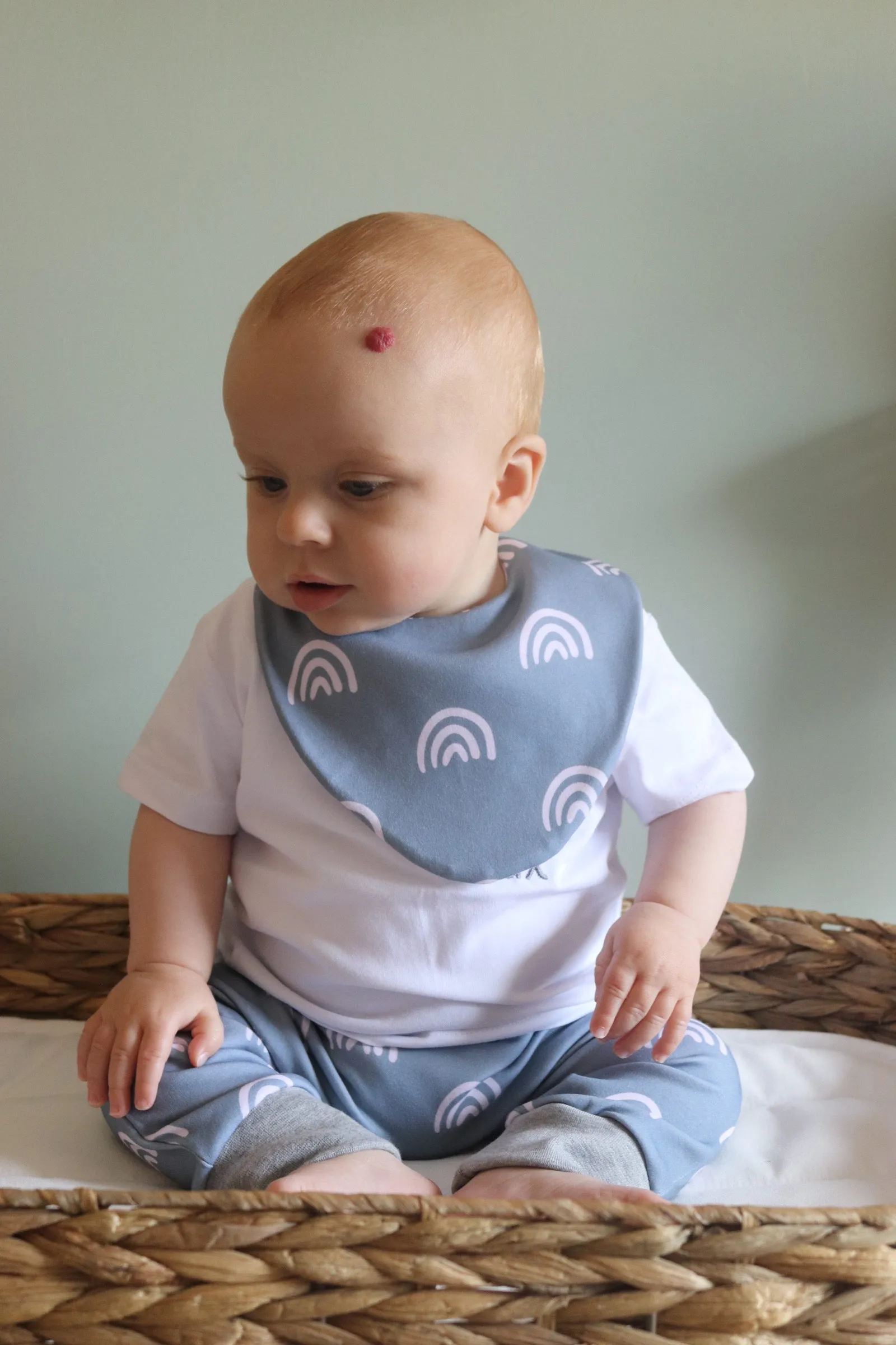 Blue Rainbow Waterproof Dribble Bib