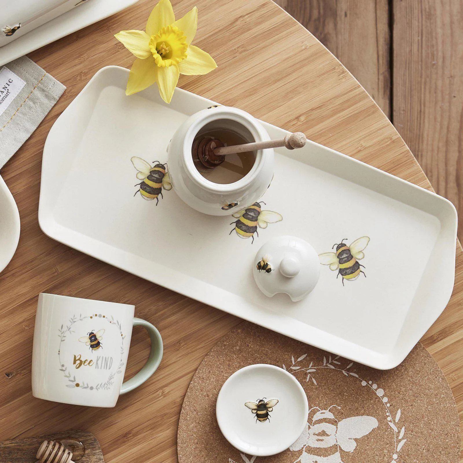 Bumble Bees Bamboo Tray