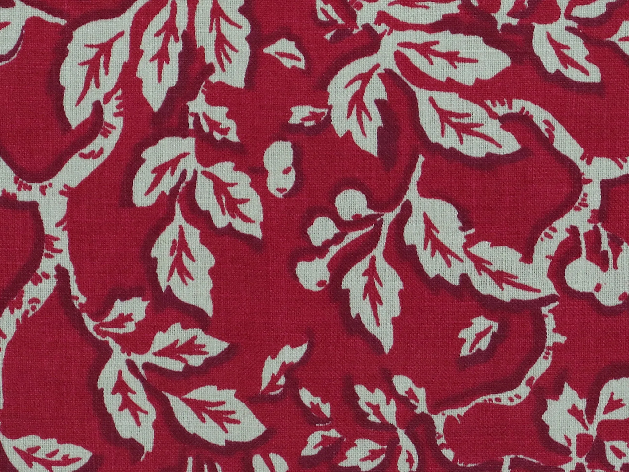 Cherries on the Linen Card Table Set - Cloth and 4 Napkins
