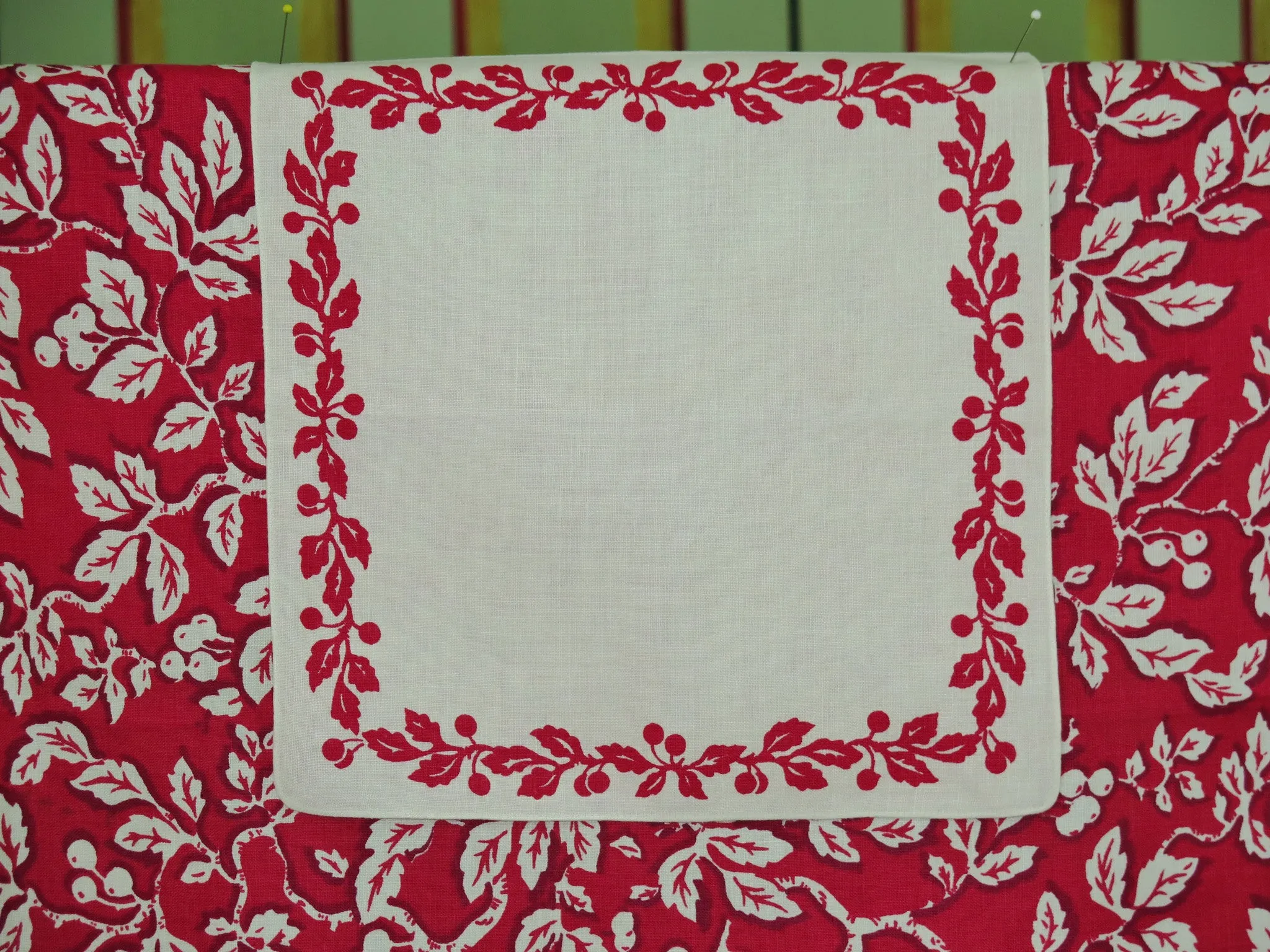 Cherries on the Linen Card Table Set - Cloth and 4 Napkins