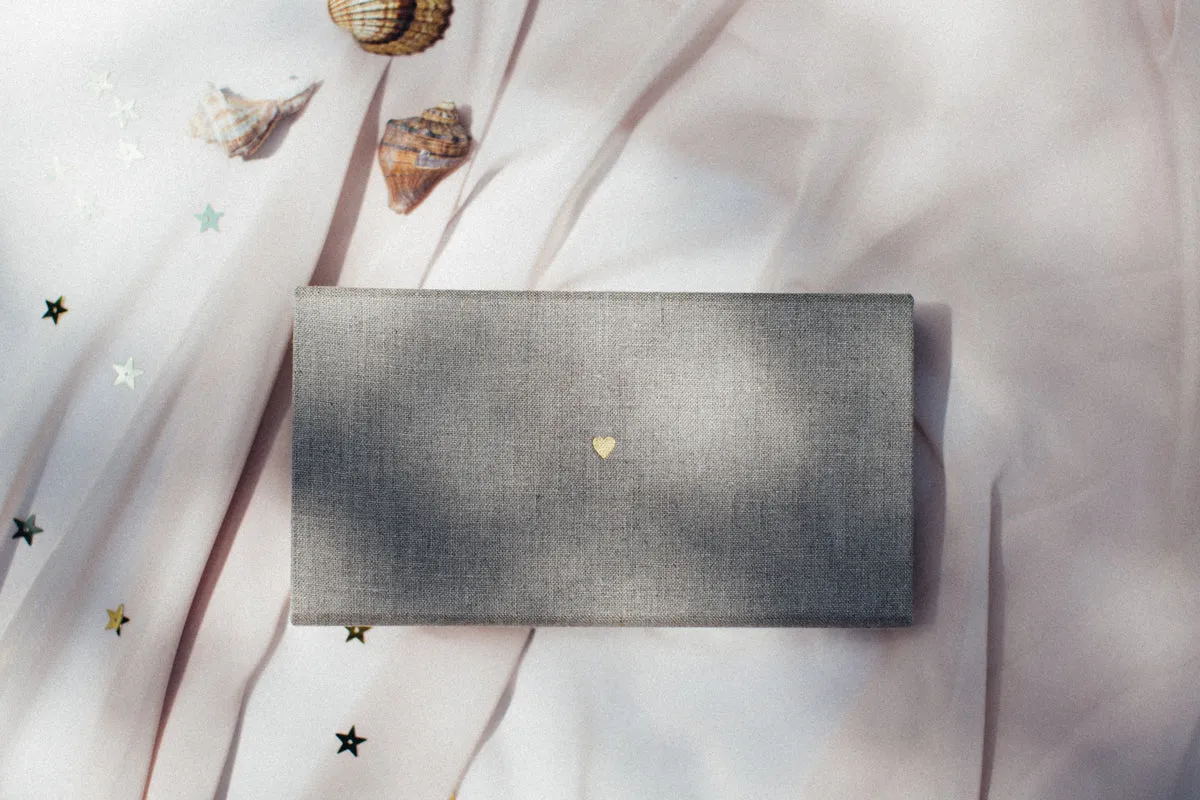 Clamshell Print Box   EMBOSSING