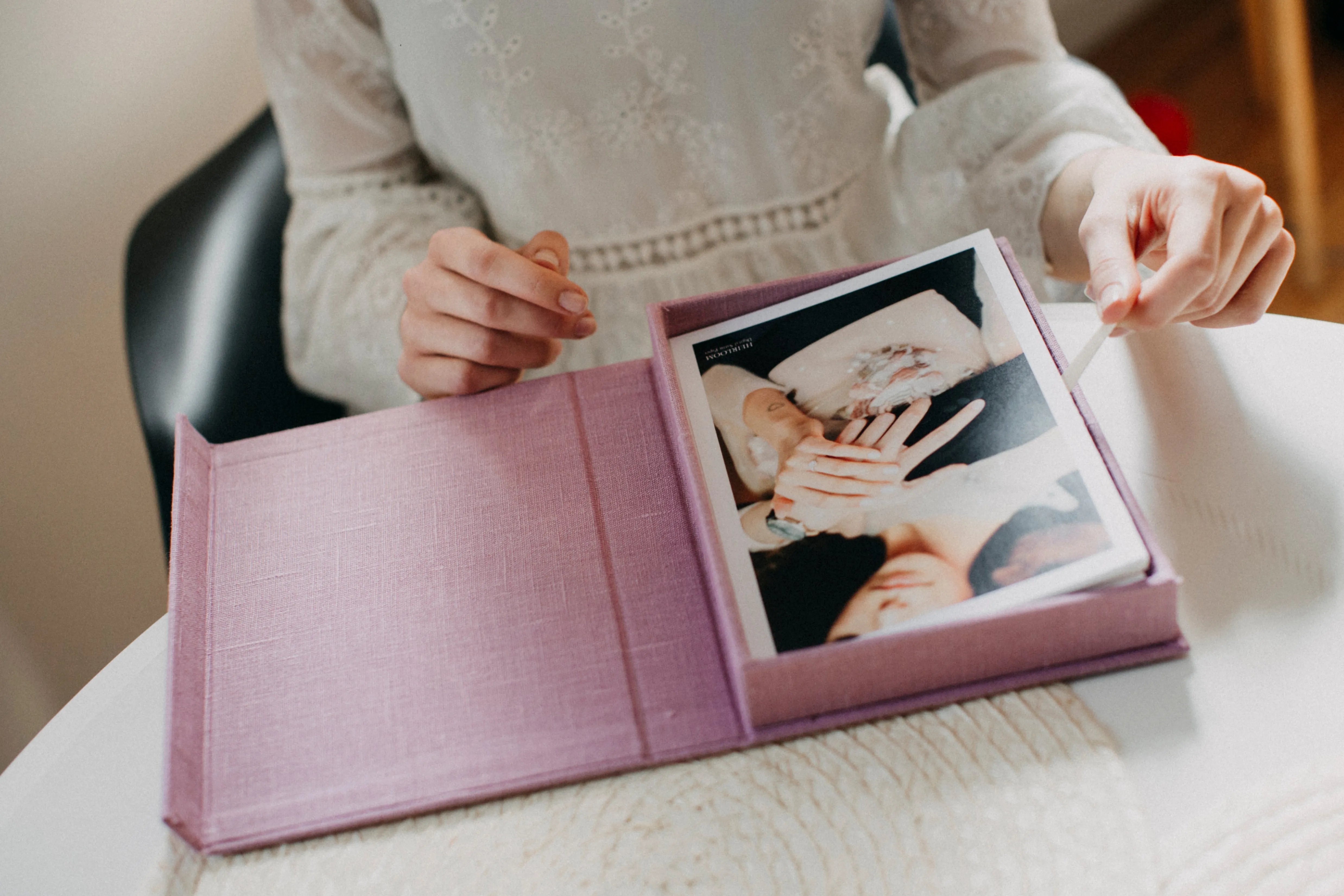 Clamshell Print Box