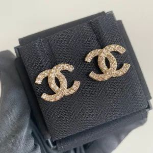 Crystal Quilted CC Logo Stud Earrings
