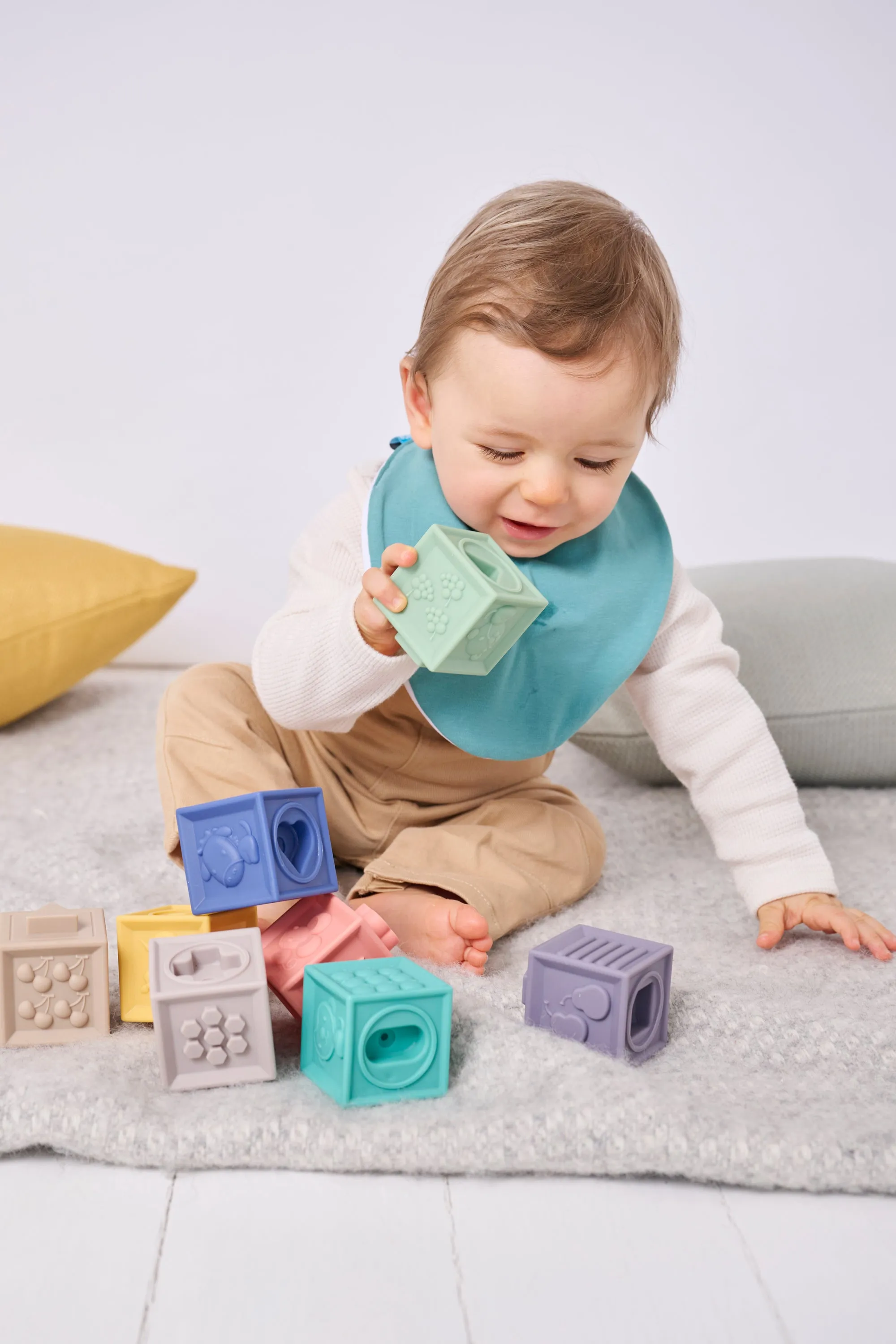 Dark Green Waterproof Dribble Bib