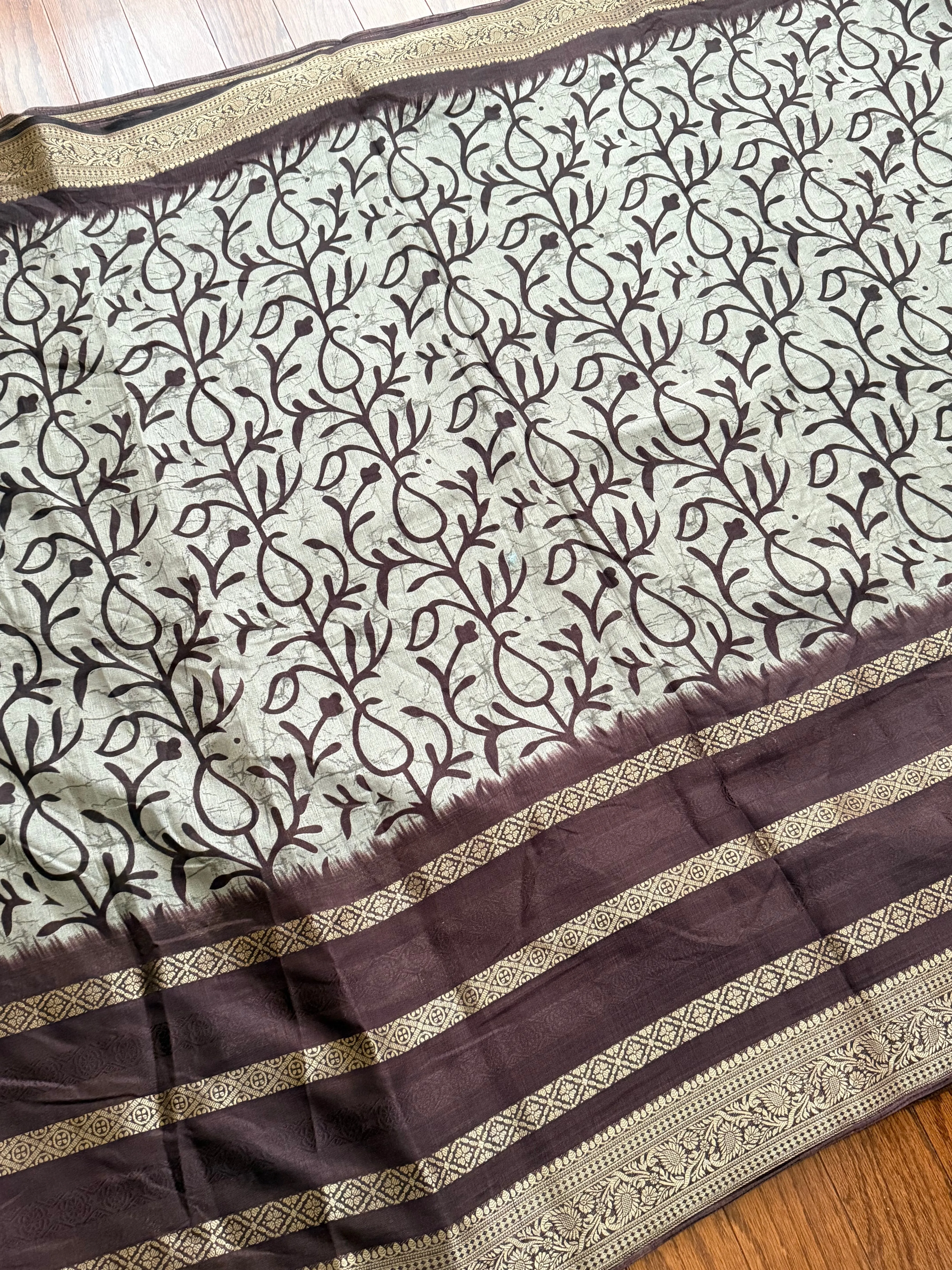Dola Silk Saree