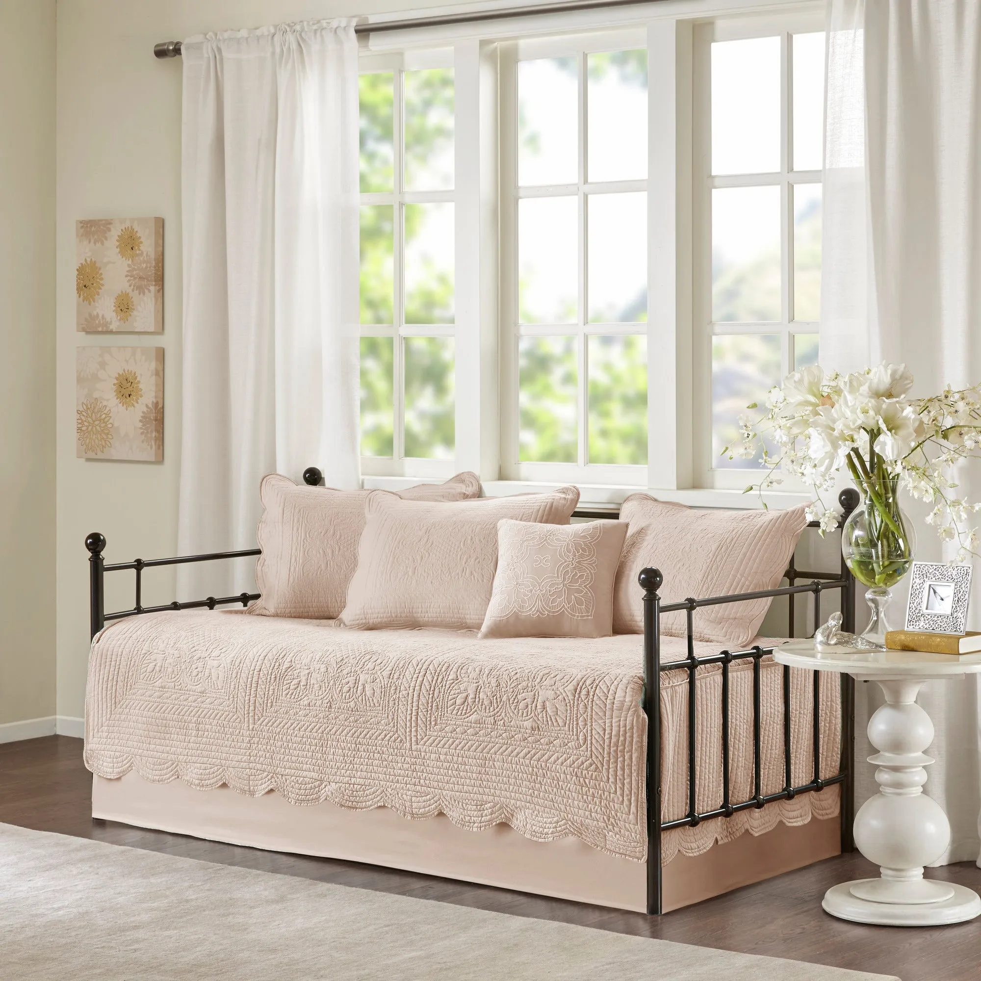 Genoa 6 Piece Reversible Scalloped Edge Daybed Cover Set