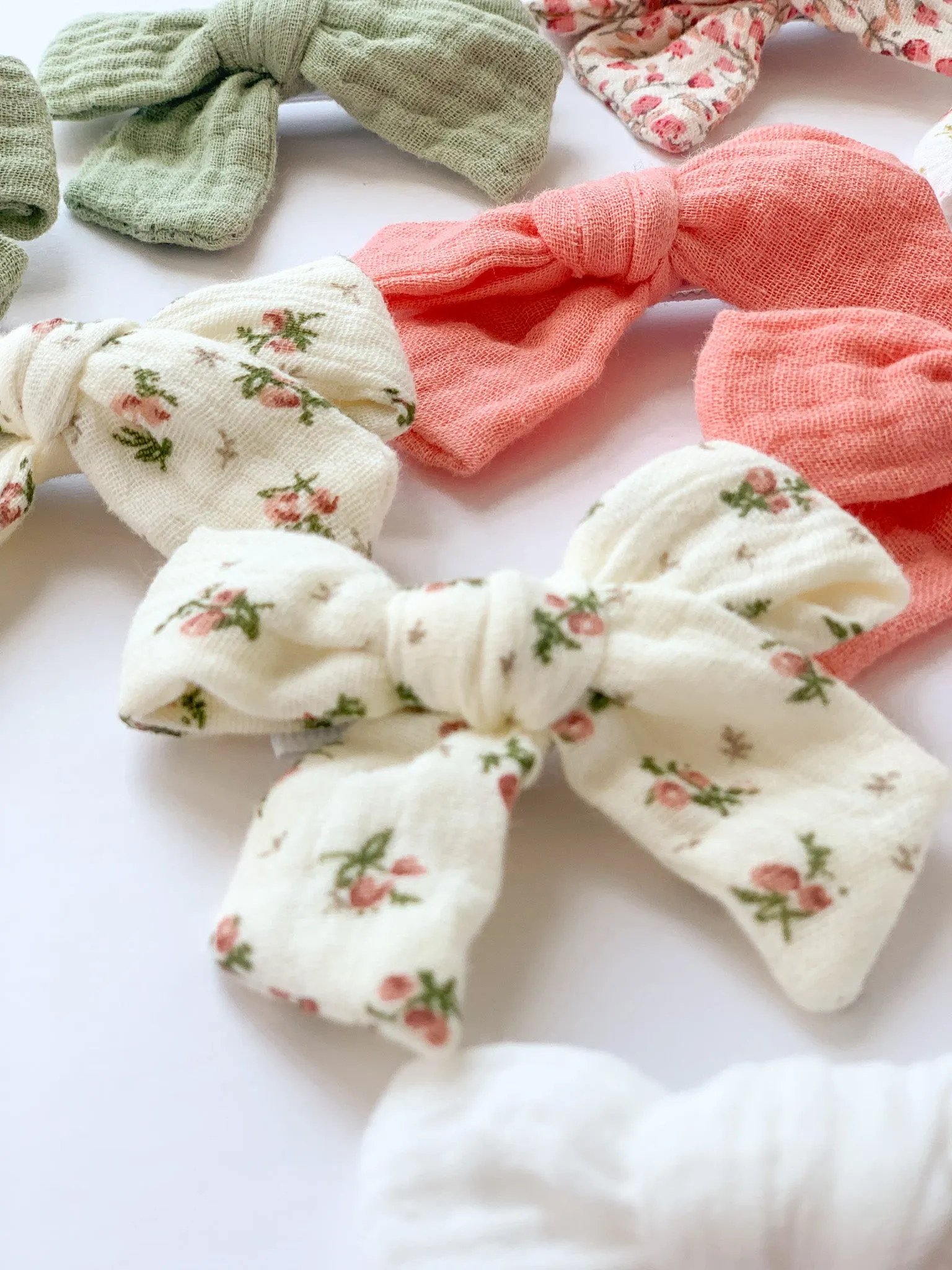 Girls Bow Hair Clips Two Pack- Coral