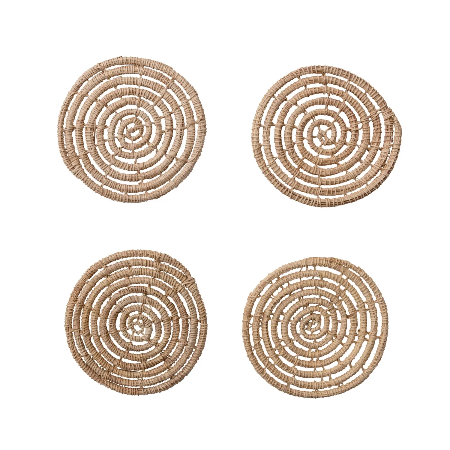 Hand-woven natural palm coaster set