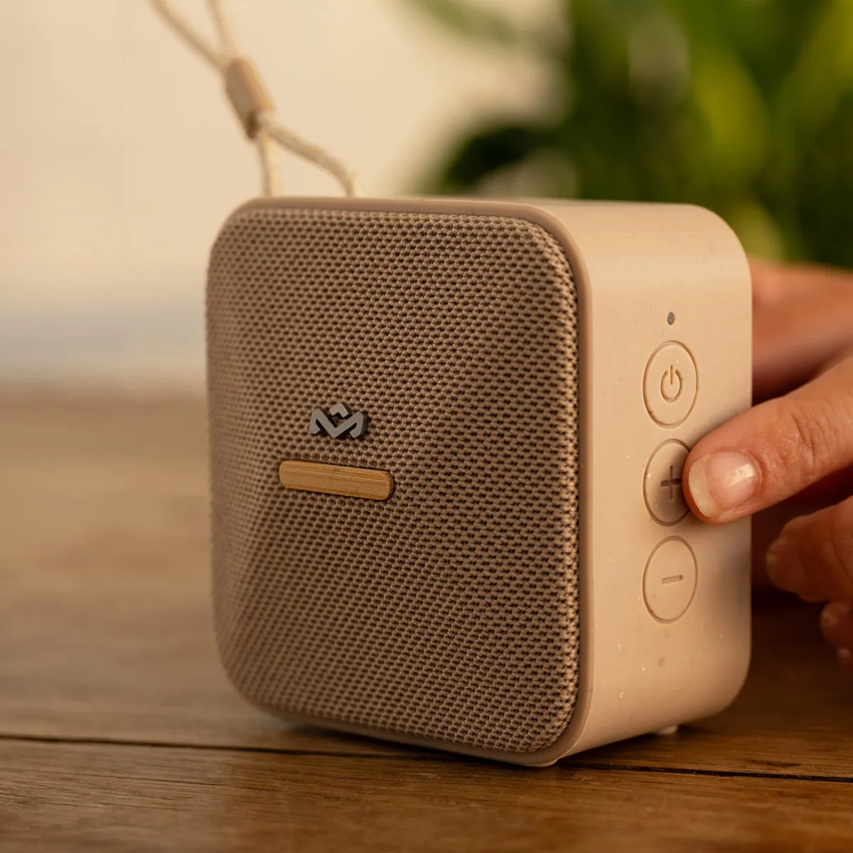 House of Marley Rise Up Bluetooth Speaker - Cream