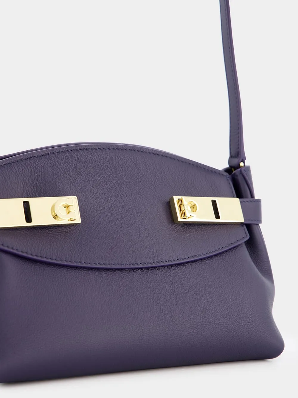 Hug Small Blue Pouch