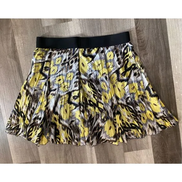 Karen Kane Yellow Gray Ikat Flare Silk Blend Mini Skirt, Size XL