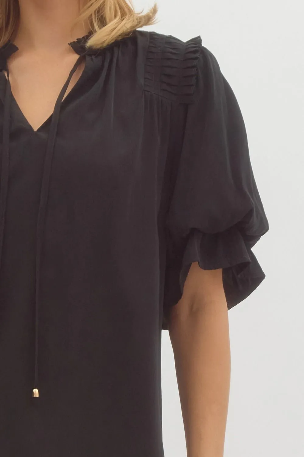 Karlie Solid Short Sleeve Bubble Sleeve Pullover Top