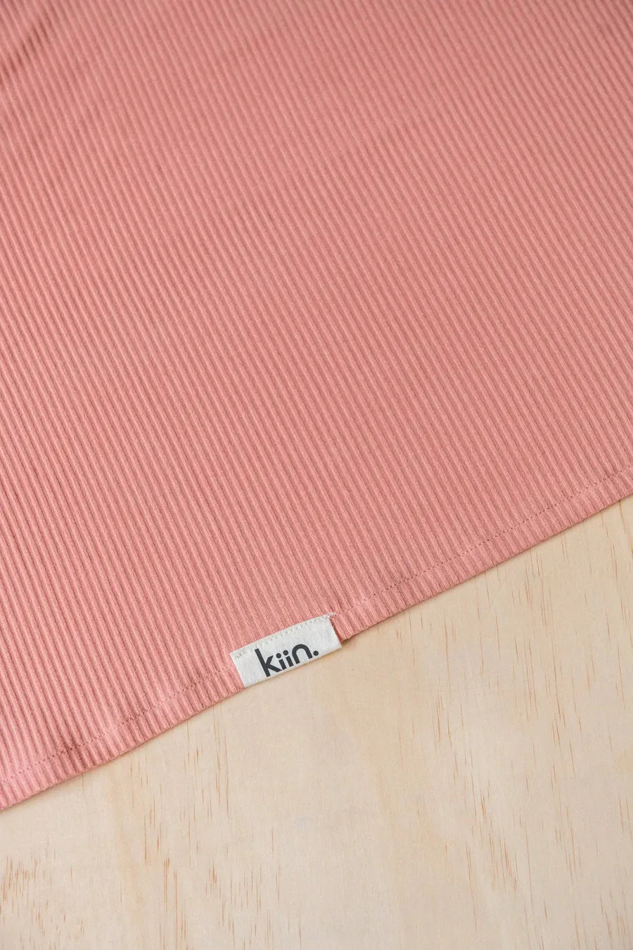 Kiin Organic Bamboo Stretch Swaddle - Blush