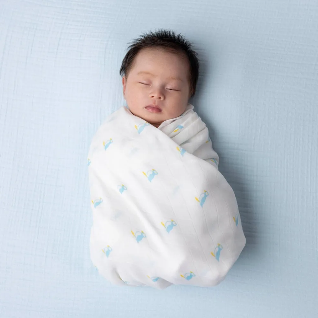 KIKI & SEBBY Bamboo & Cotton Swaddle Blanket (120 x 120 cm) - Puffin   Blue