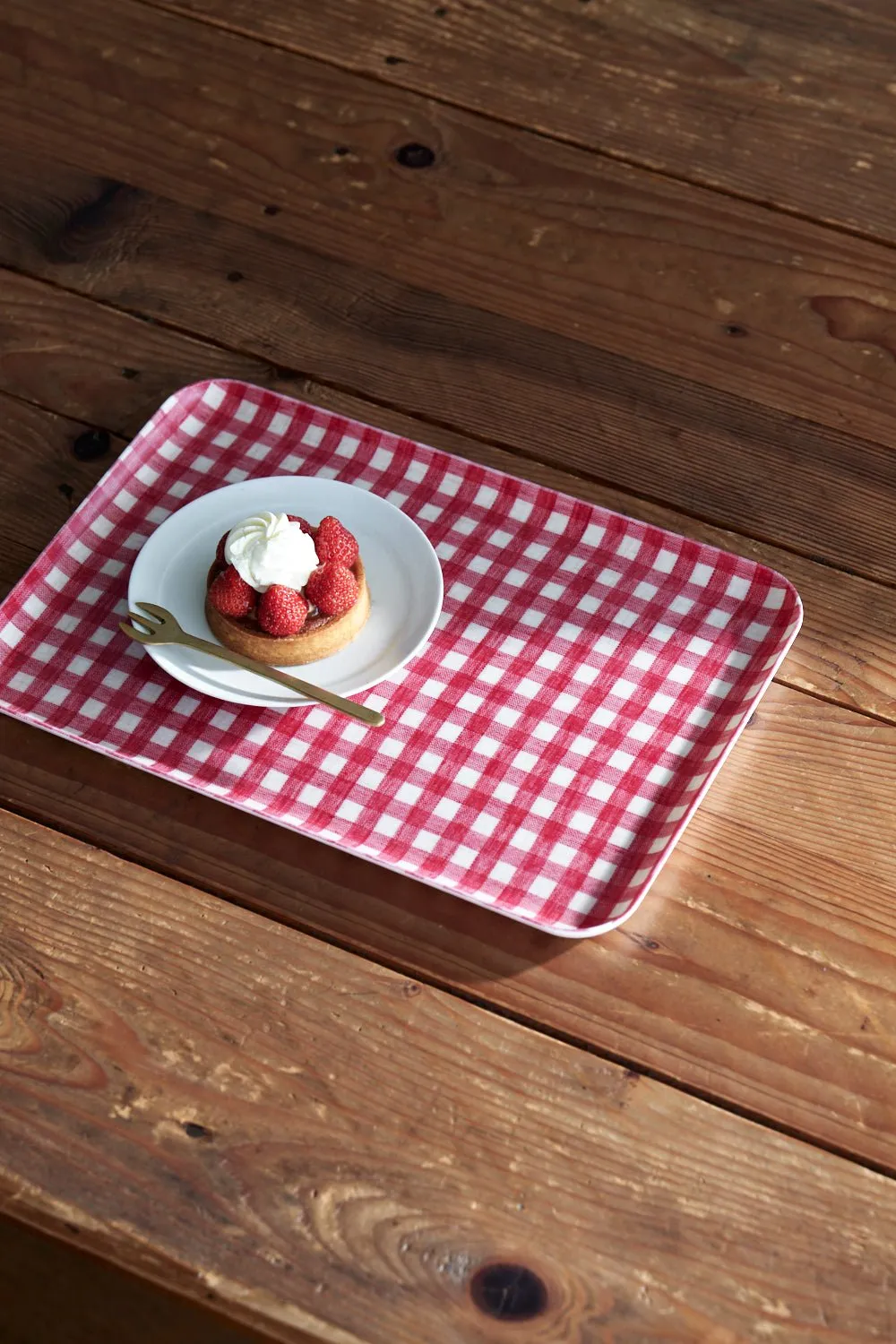 Linen Coated Tray- Red and White Check