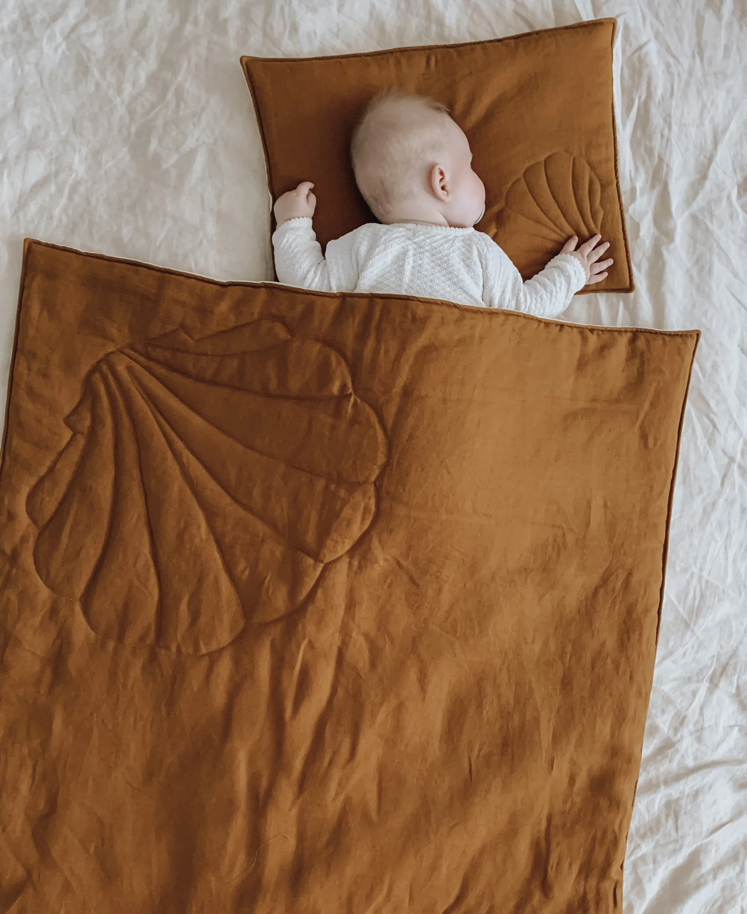 Linen "Caramel" Shell Child Cover Set (Large)
