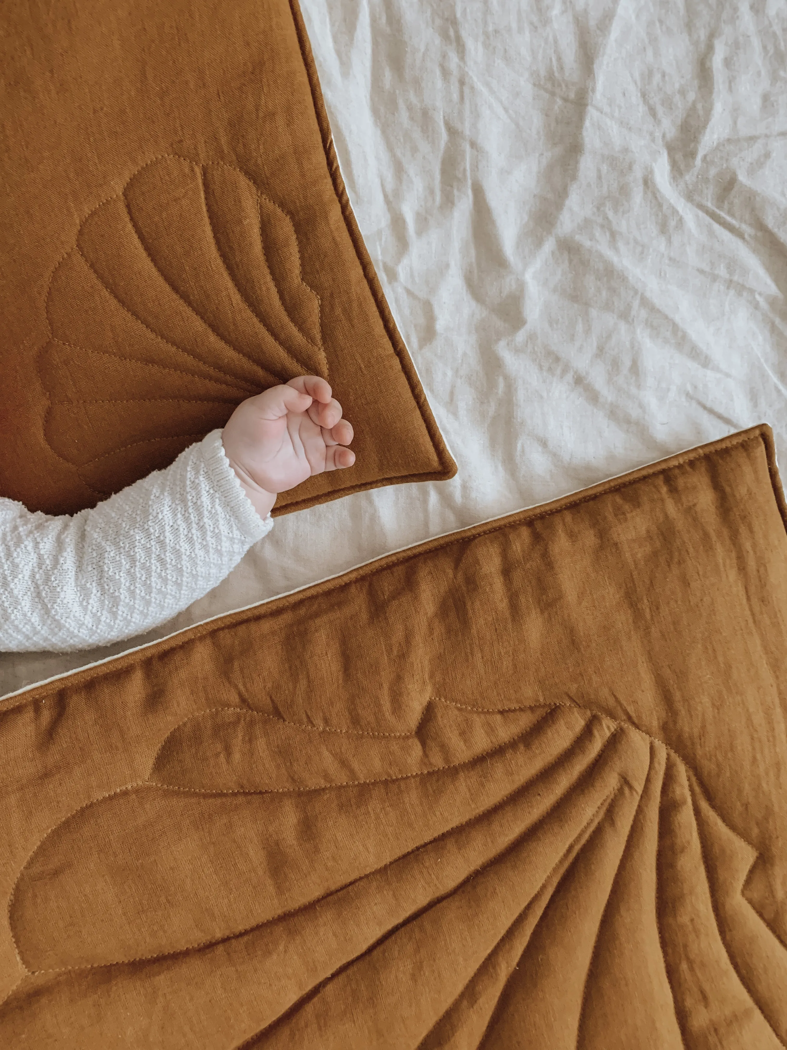Linen "Caramel" Shell Child Cover Set