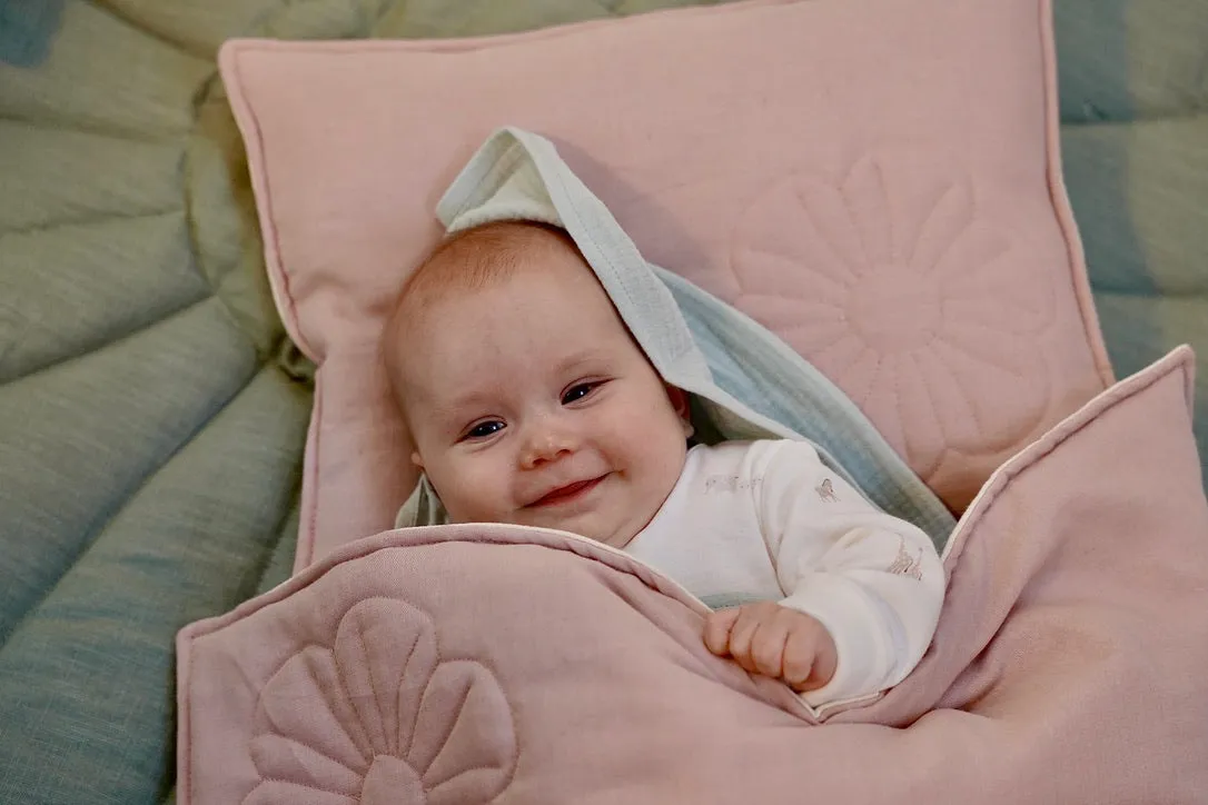 Linen "Light Pink" Flower Child Cover Set