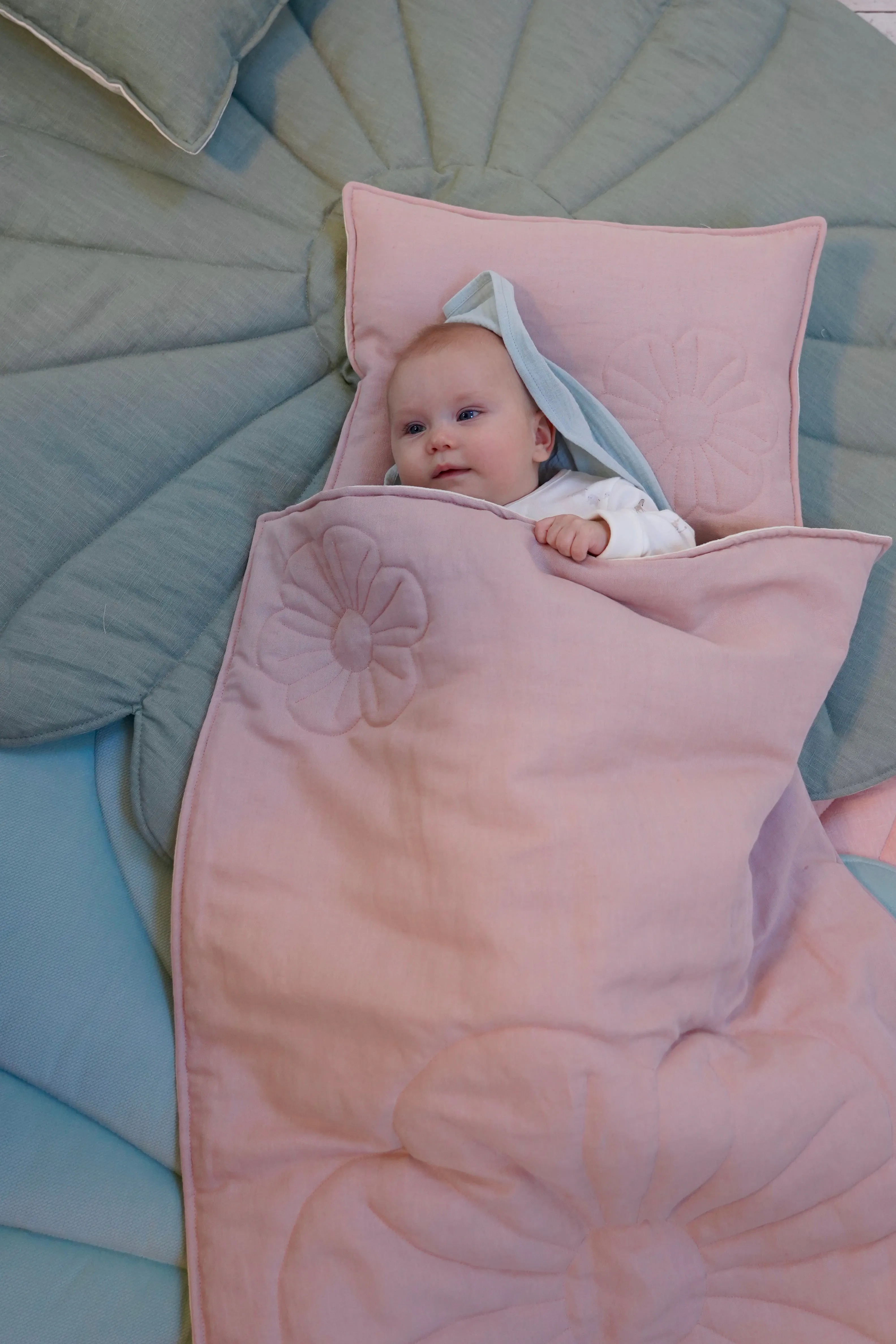 Linen "Light Pink" Flower Child Cover Set