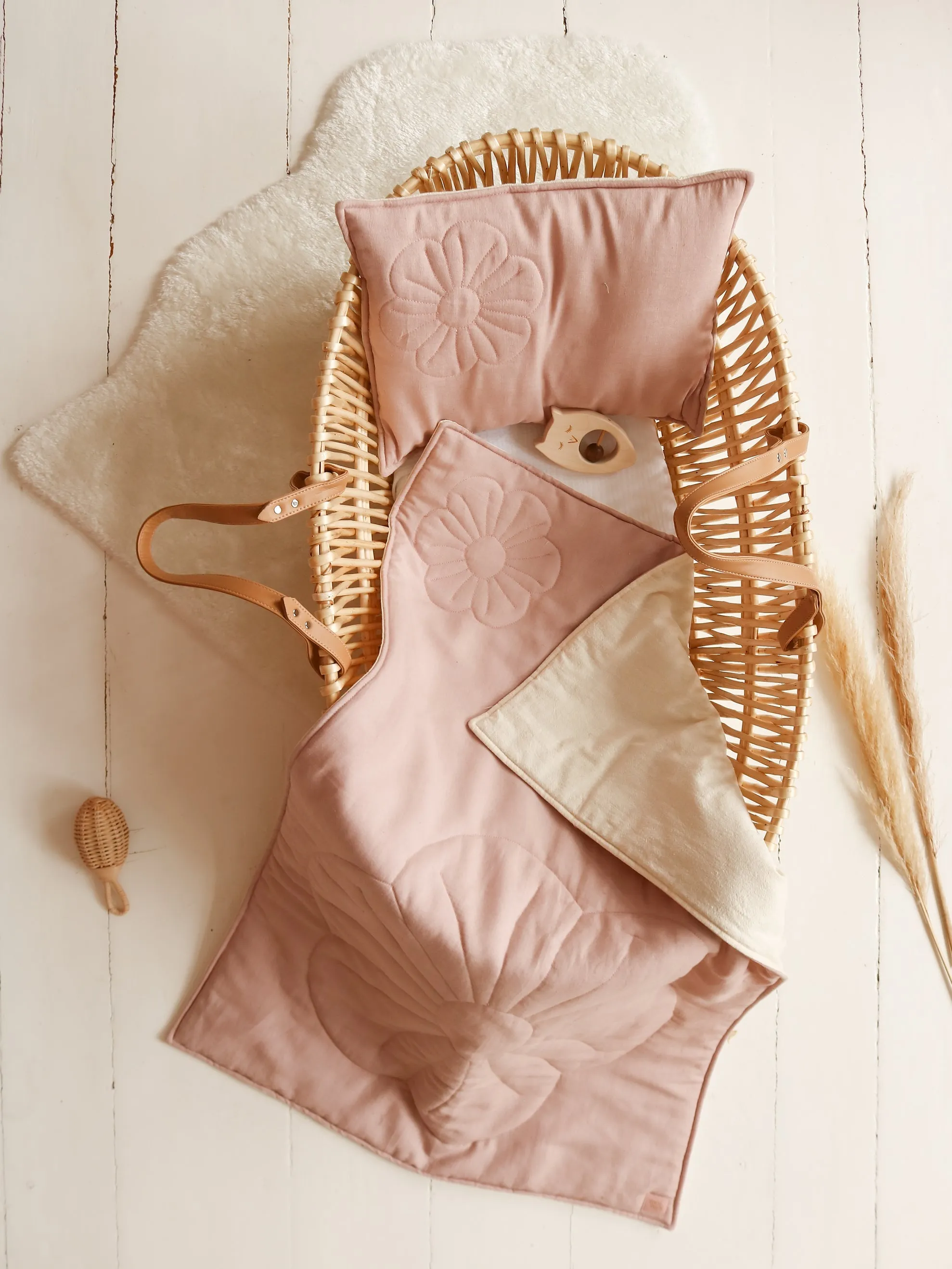 Linen "Powder Pink" Flower Child Cover Set