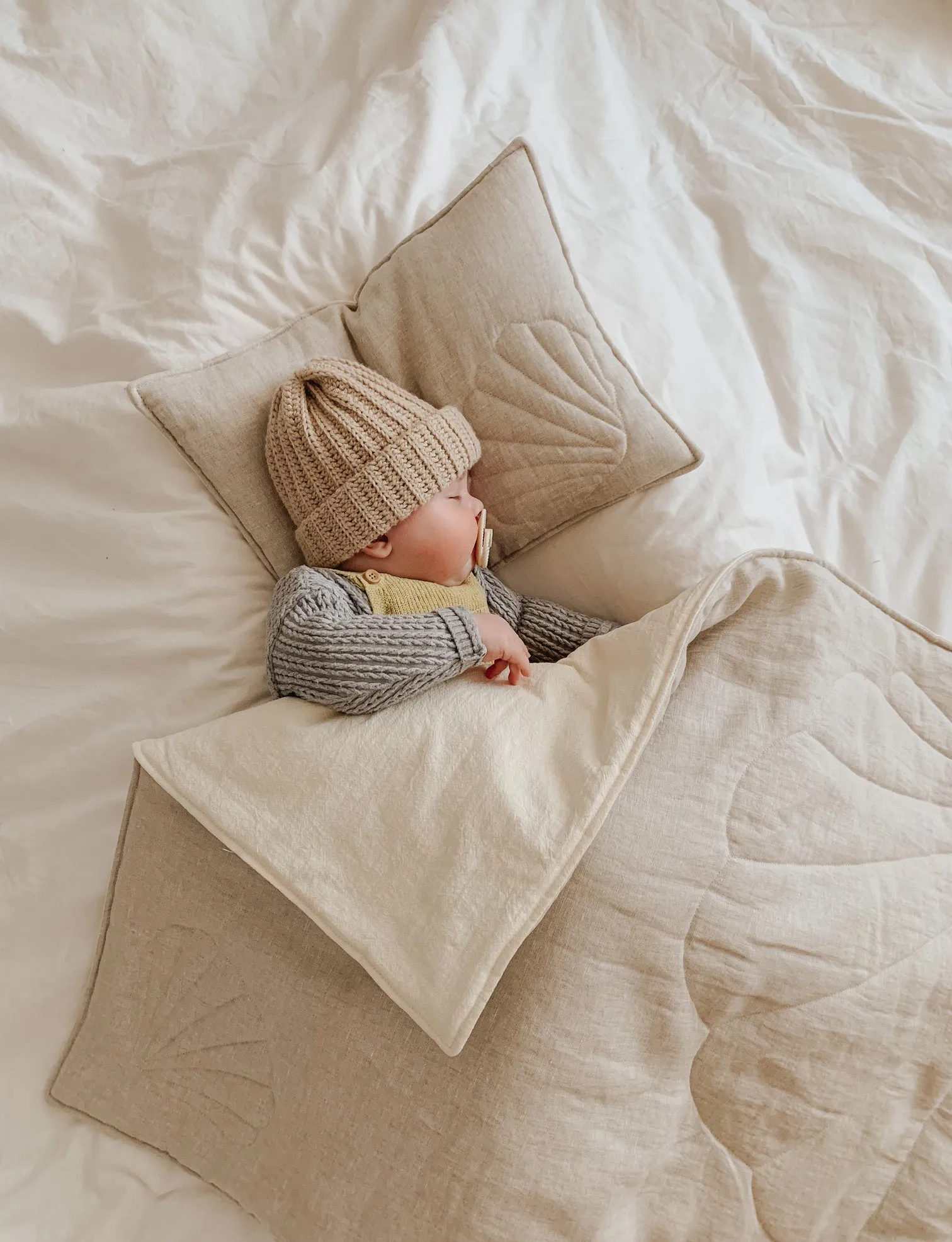 Linen "Sand" Shell Child Cover Set