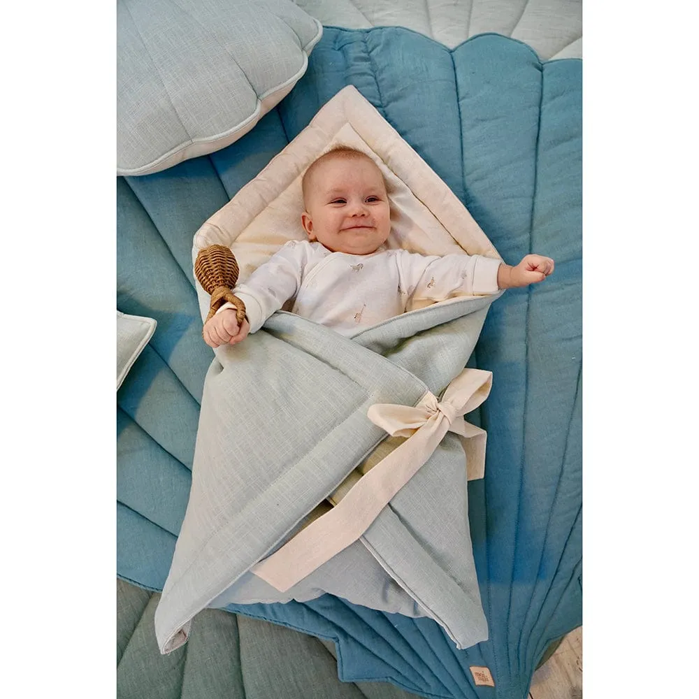 Linen Shell Baby Horn Padded Linen Blanket - Blue Eye Of The Sea
