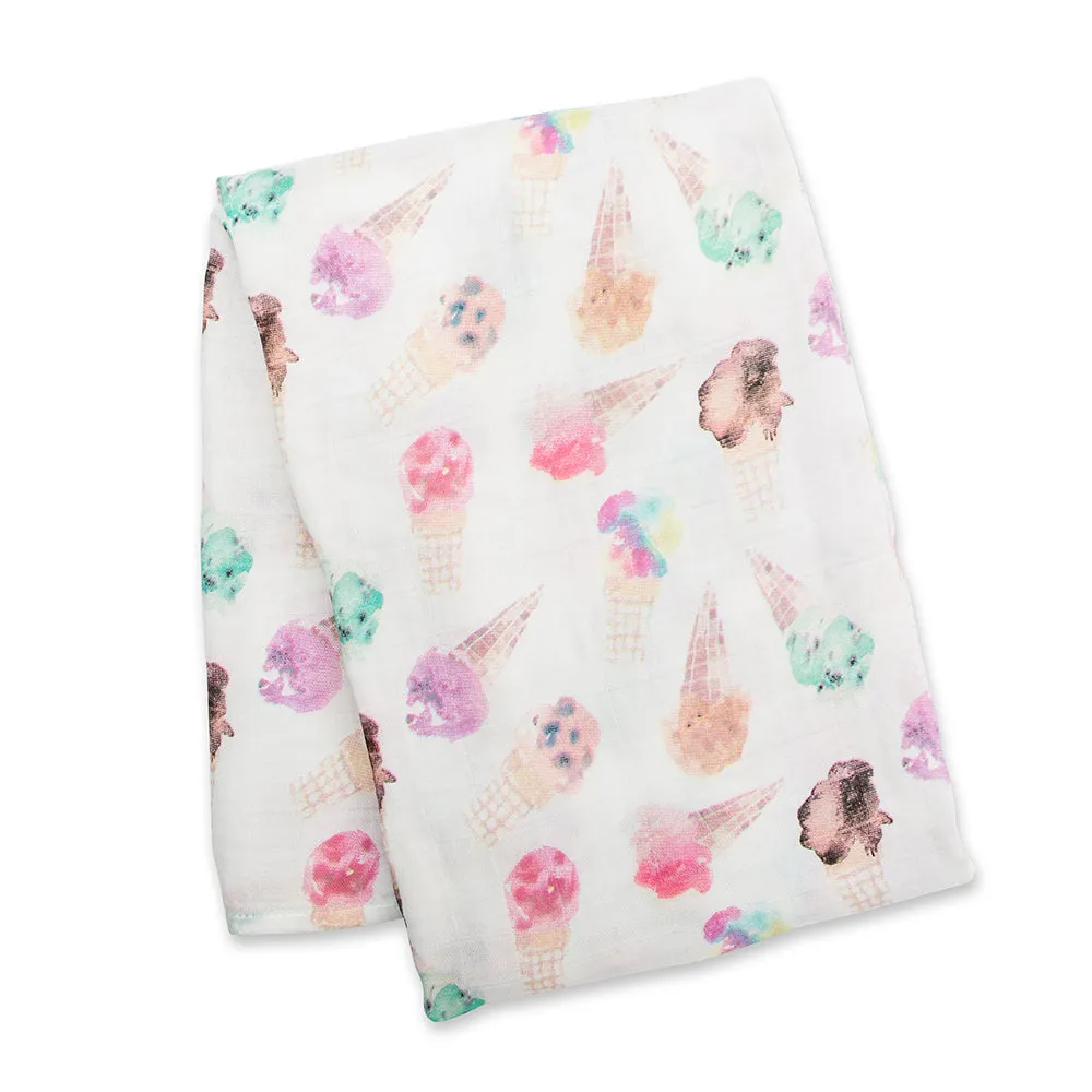 Lulujo Muslin Bamboo Swaddle