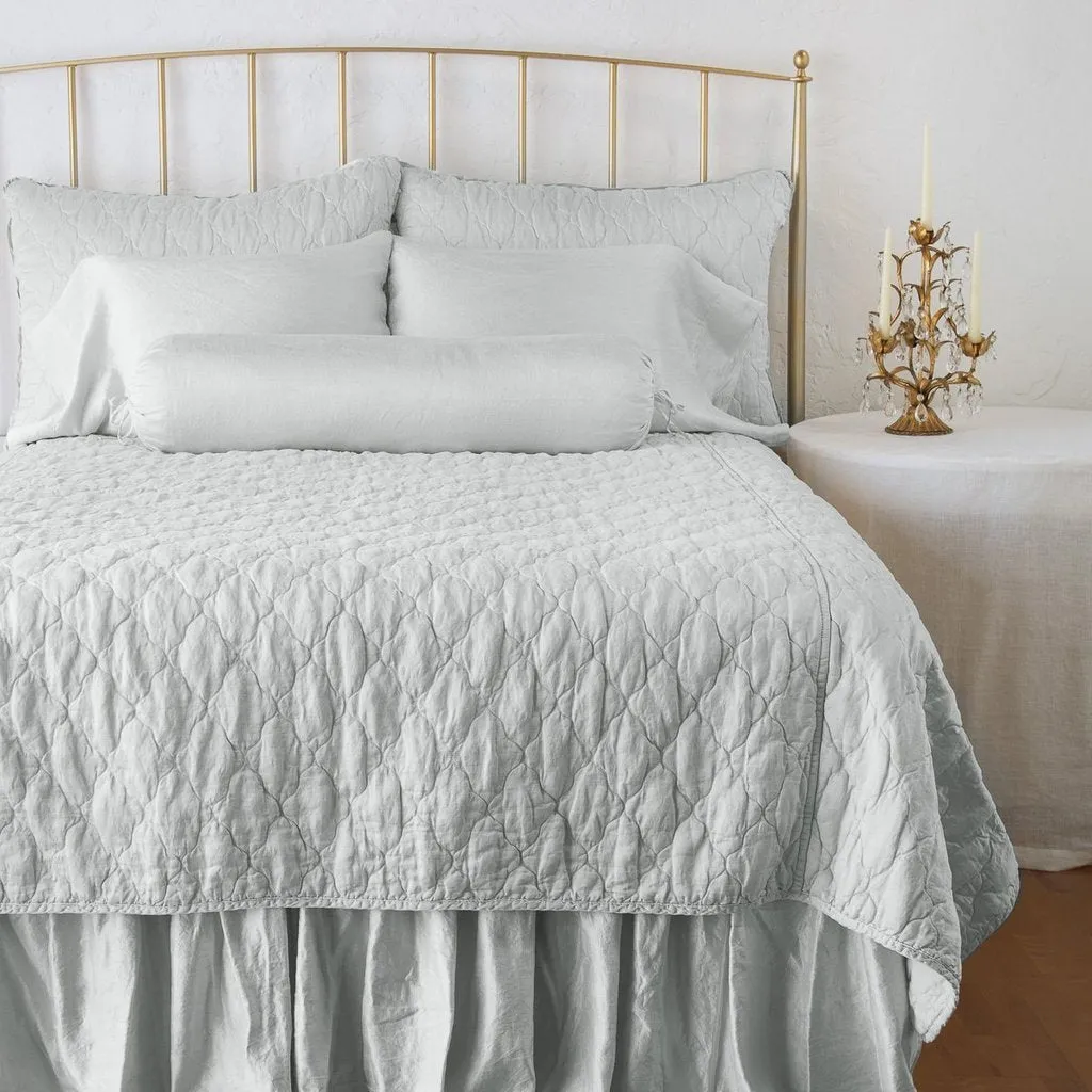 Luna Coverlet - Cloud - Queen