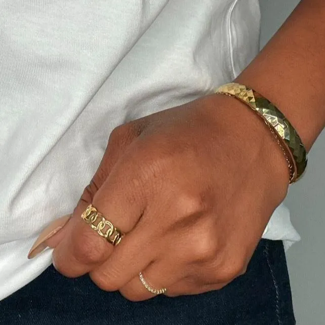 Lyric Ring