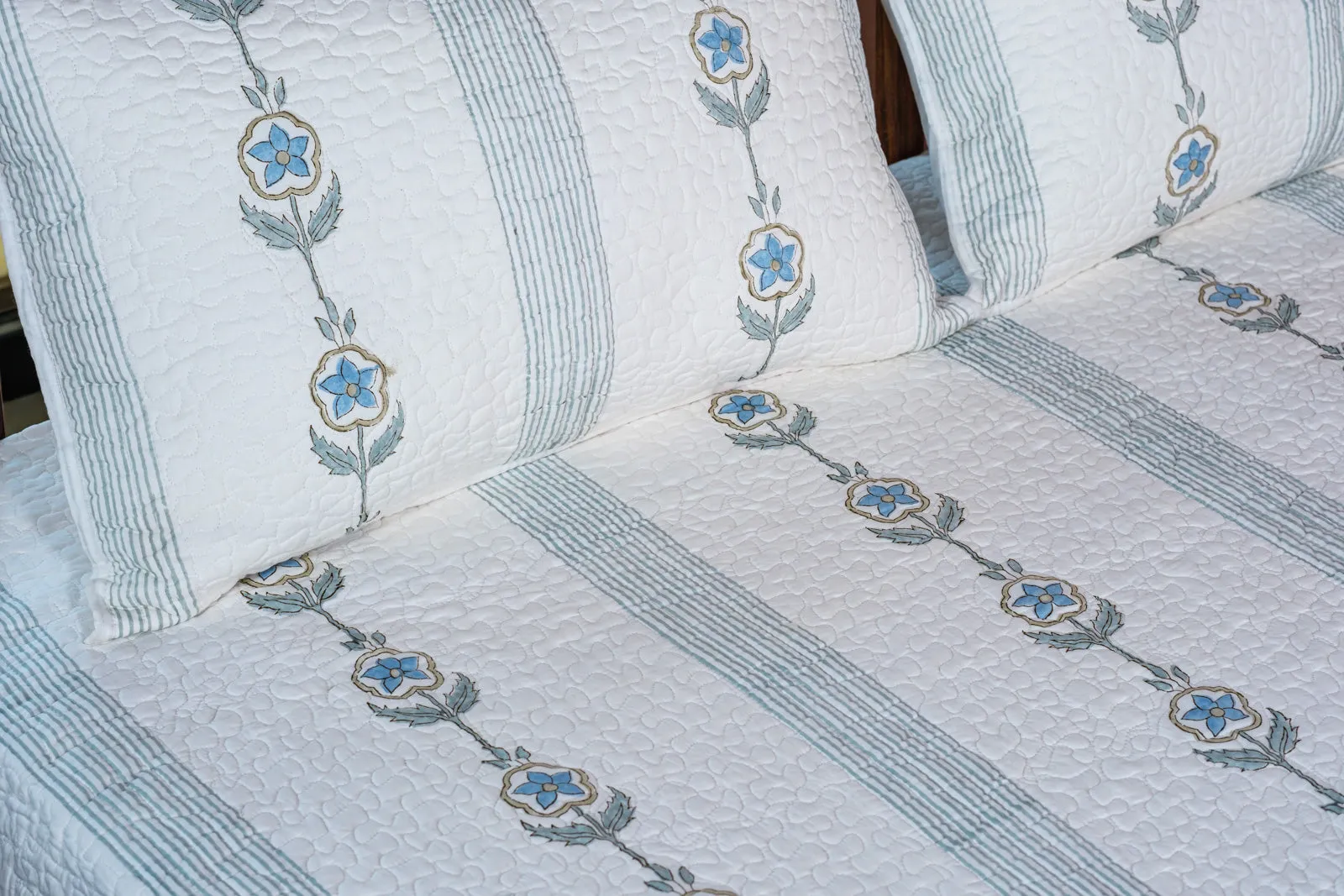 Meha | Quilted Coverlet King