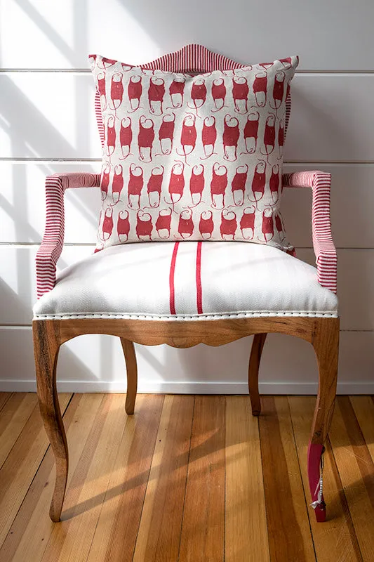 Mermaid's Purse Pillow - Nantucket Red
