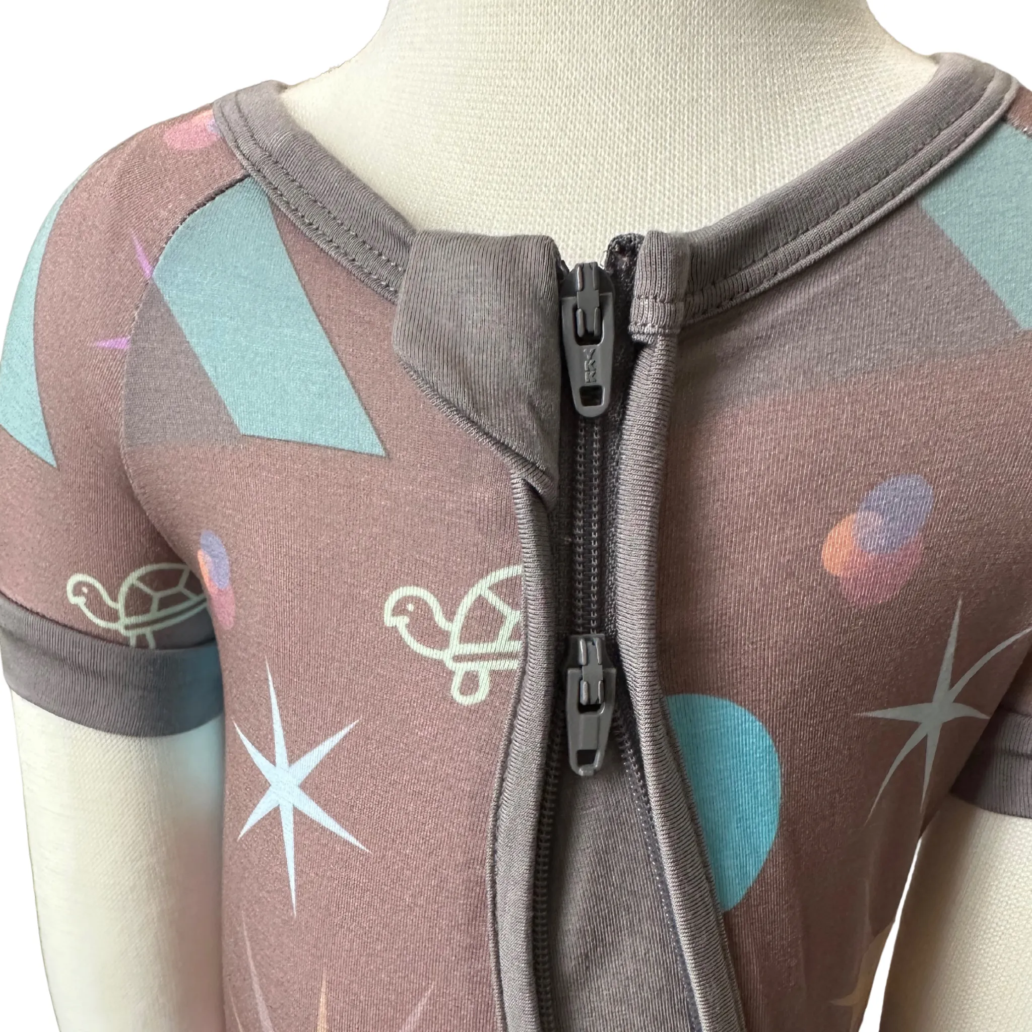 Mountain Dream Print- ShortZip