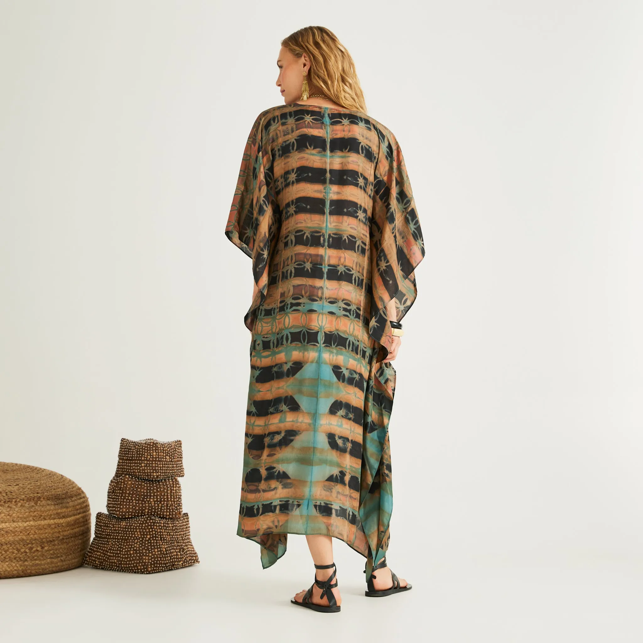 Nathifa Kaftan