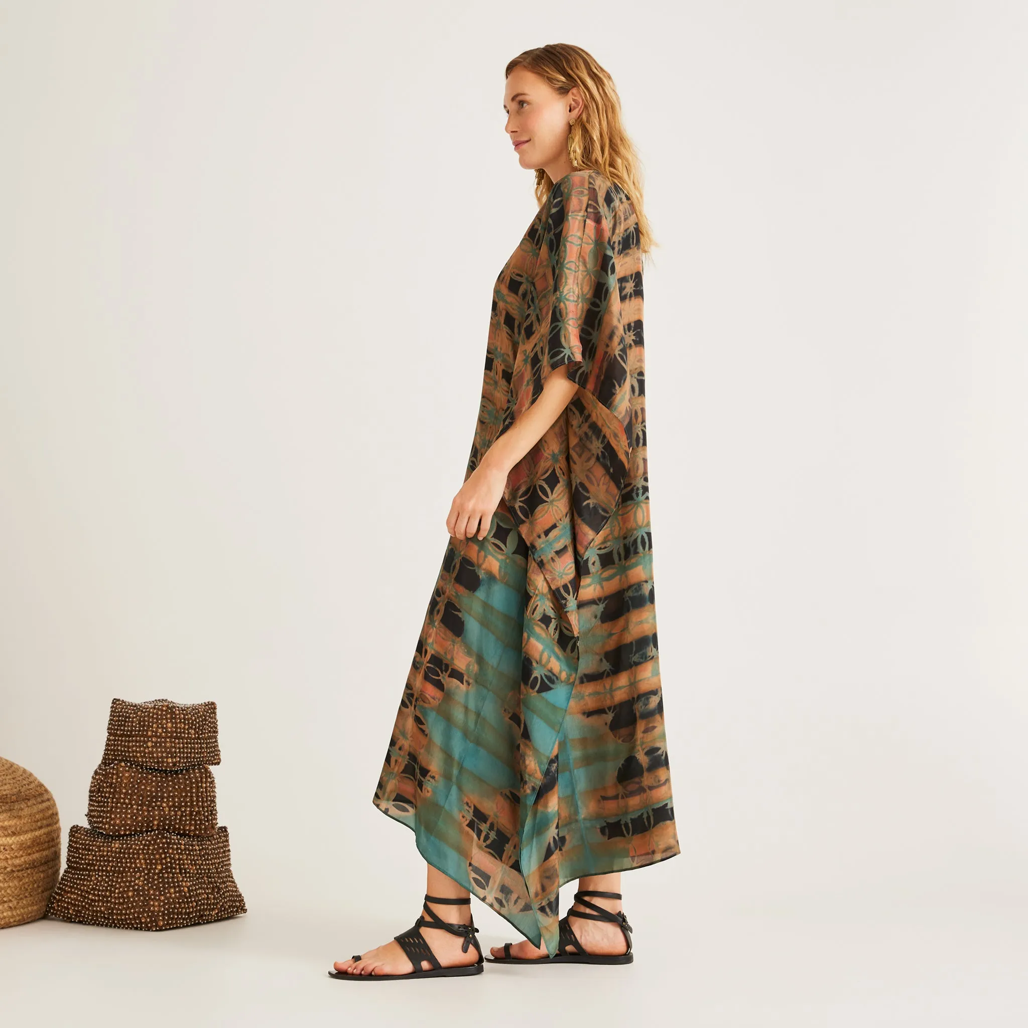 Nathifa Kaftan
