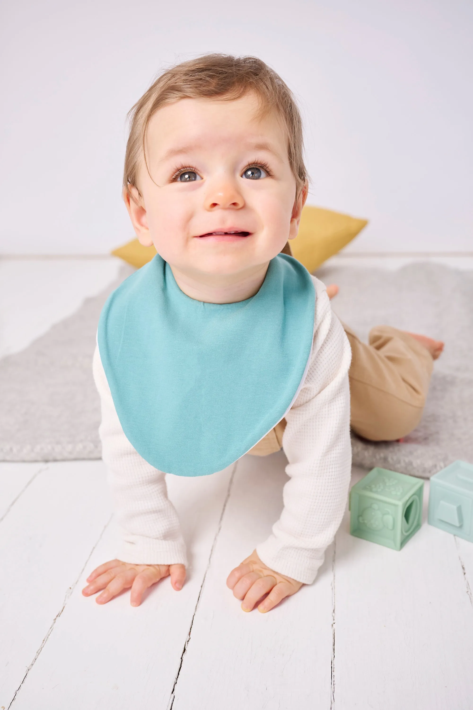 Nature Bundle of 3 Waterproof Dribble Bibs