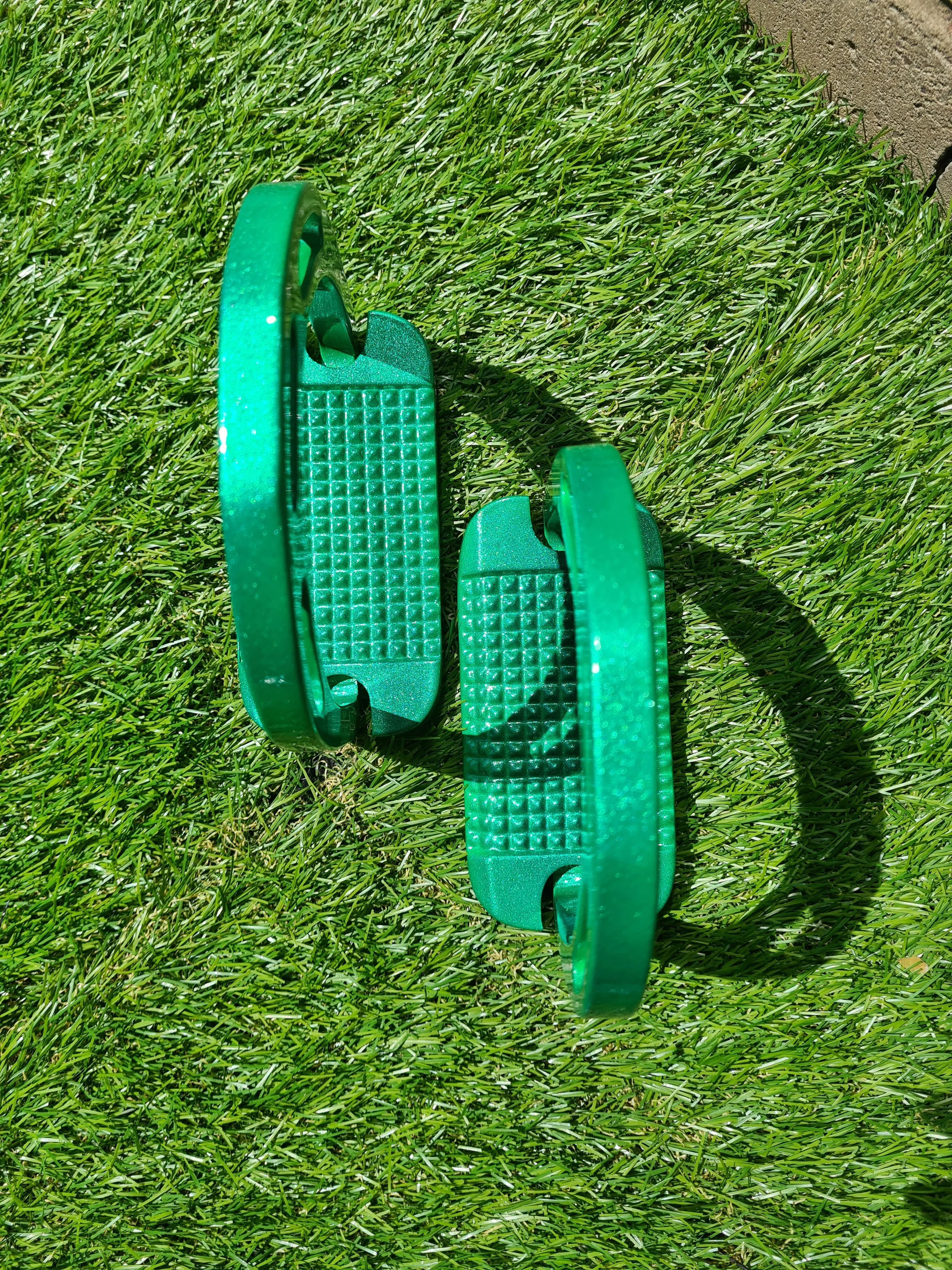 New lightweight metal stirrups  size: 4-1/2" FREE POSTAGE  🟣