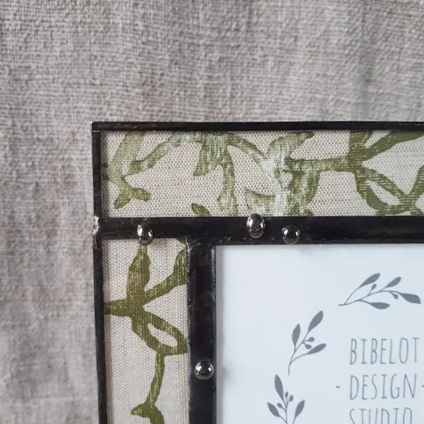 Olive Geaga Frame