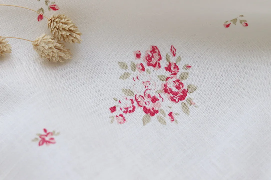 Petite Fleur on Oyster Linen