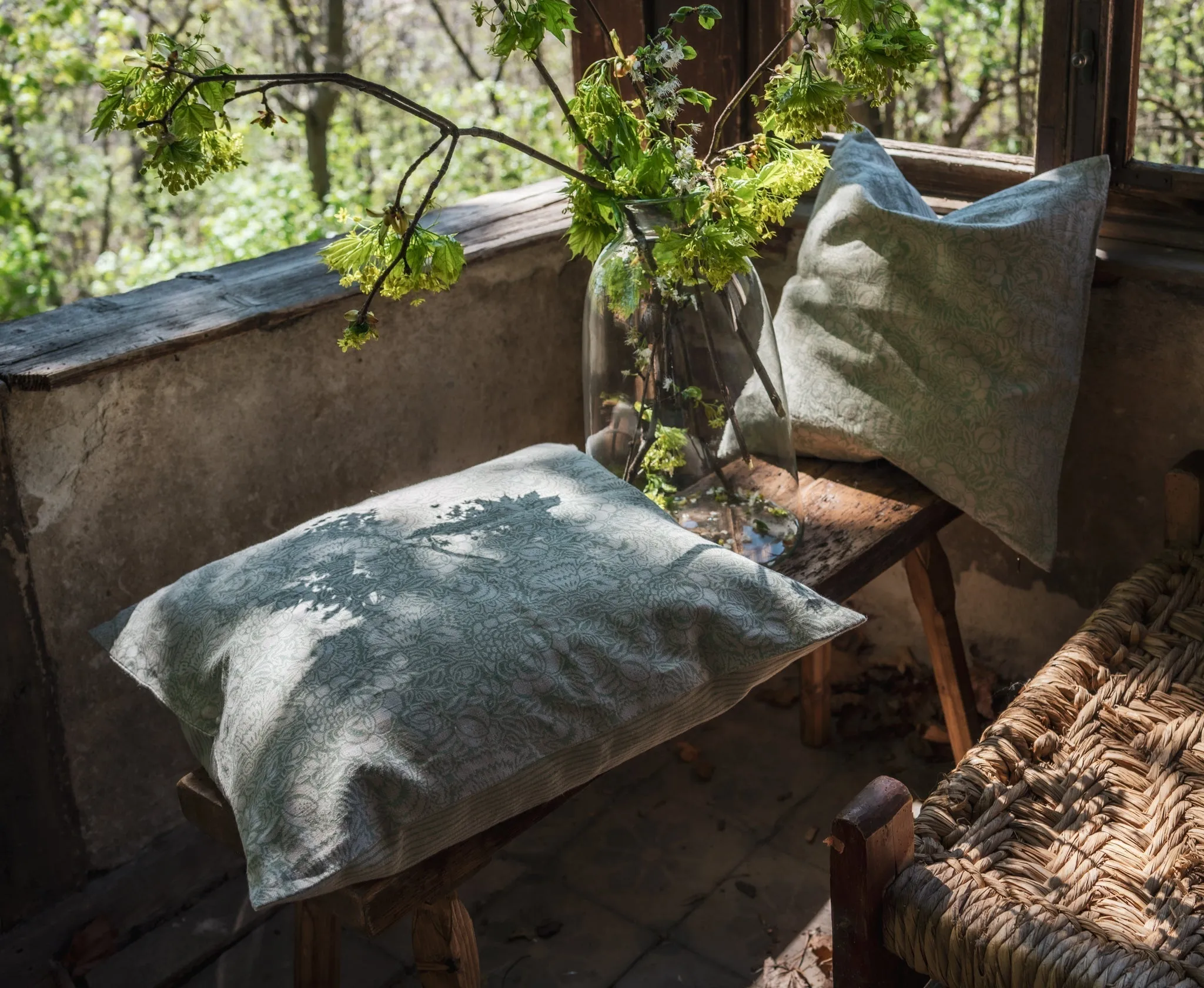 Pillow: Handwoven Linen - P422