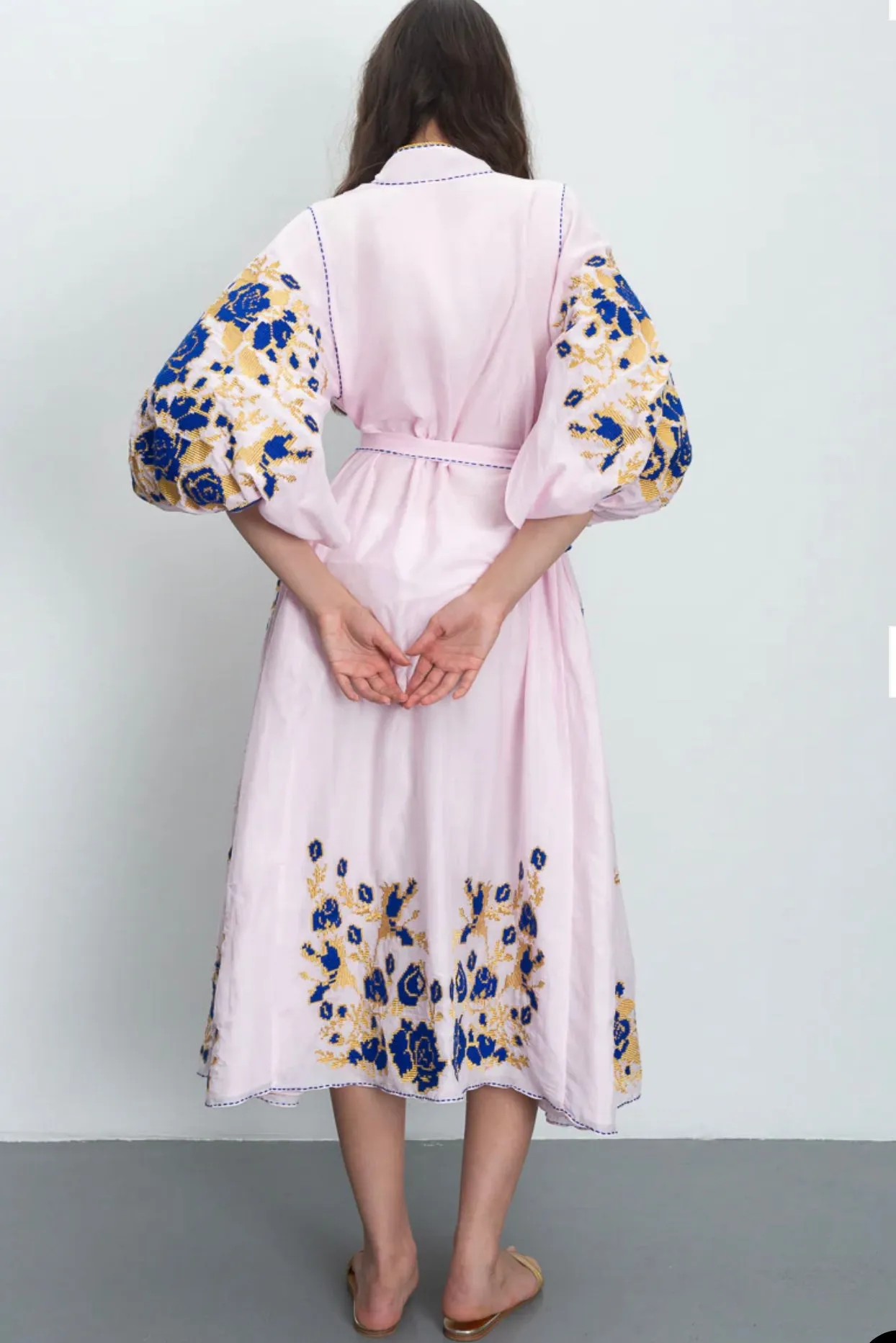 Pink dress with floral embroidery
